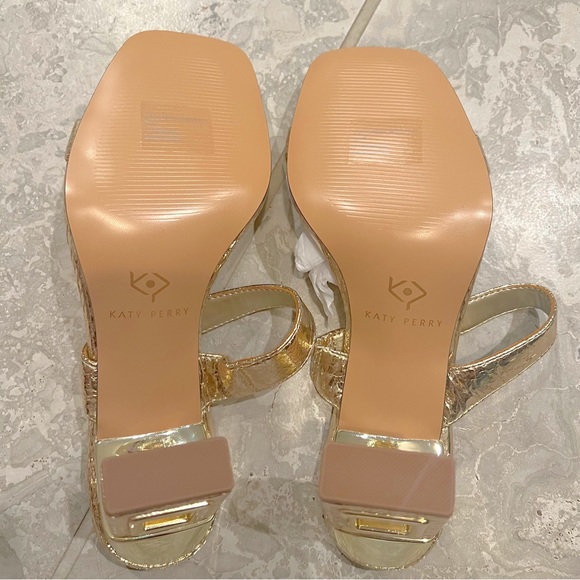 Katy Perry The Hollow Heel Sandal in Gold, Size 7M/37 New in Box Retail $109 - Picture 10 of 14